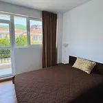 Marina Bay Saint Apartmán Sveti Vlas