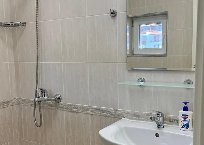 Marina Bay Saint Vlas * 圣弗拉斯