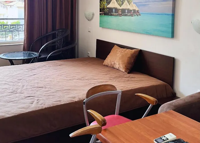 Marina Bay Saint Vlas 公寓 圣弗拉斯