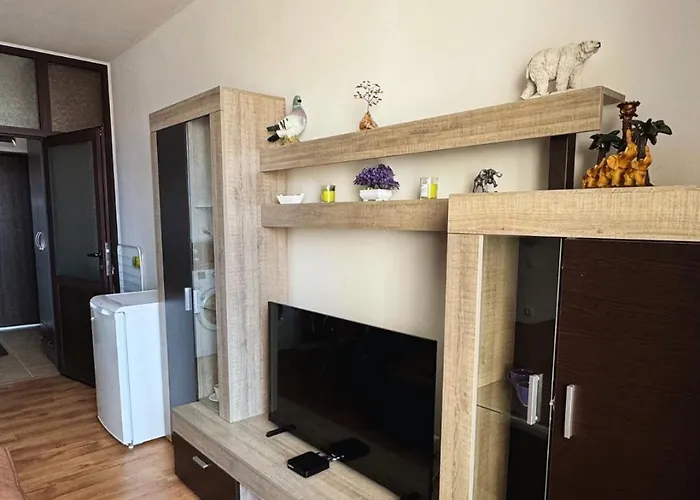 Marina Bay Saint Vlas 圣弗拉斯