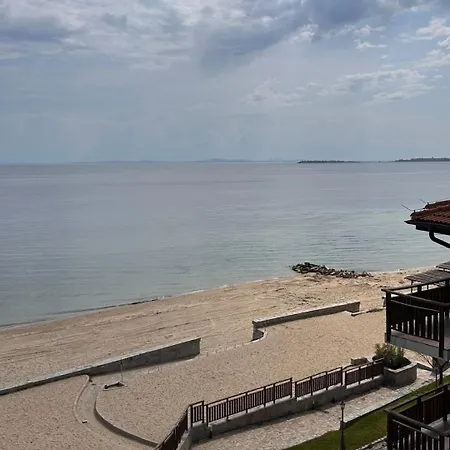Marina Bay Saint Vlas *