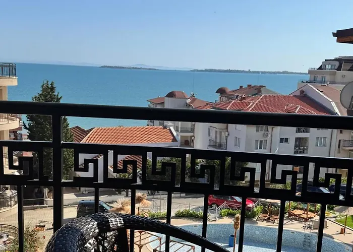 Marina Bay Saint Vlas Apartamento