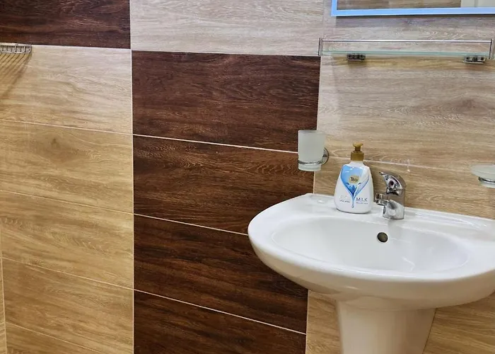 Marina Bay Saint 스베티 블라스