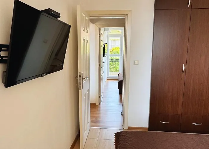 Marina Bay Saint Vlas Apartamento