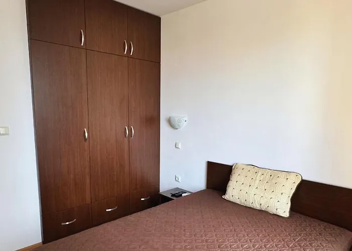 Marina Bay Saint Vlas