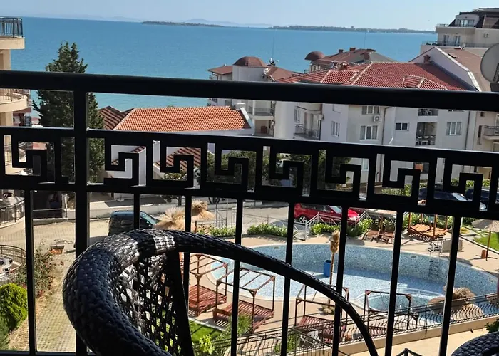 Marina Bay Saint Vlas Apartamento