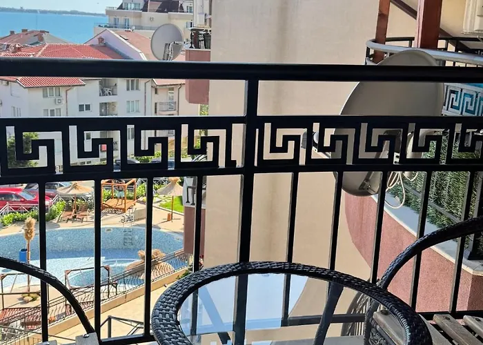 Marina Bay Saint Vlas Apartamento