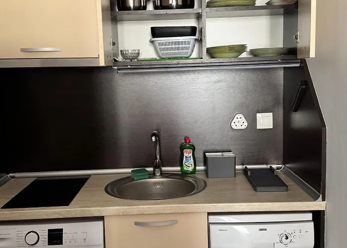 Marina Bay Saint Vlas *